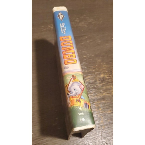 Walt Disney's Dumbo VHS Collectible Black Diamond Edition - Picture 3 of 5